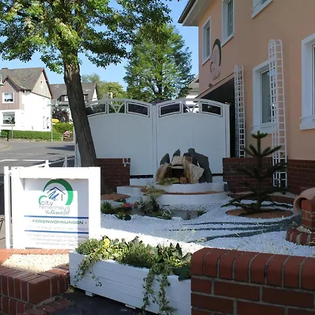 Διαμέρισμα Schoene In Mit Garten *